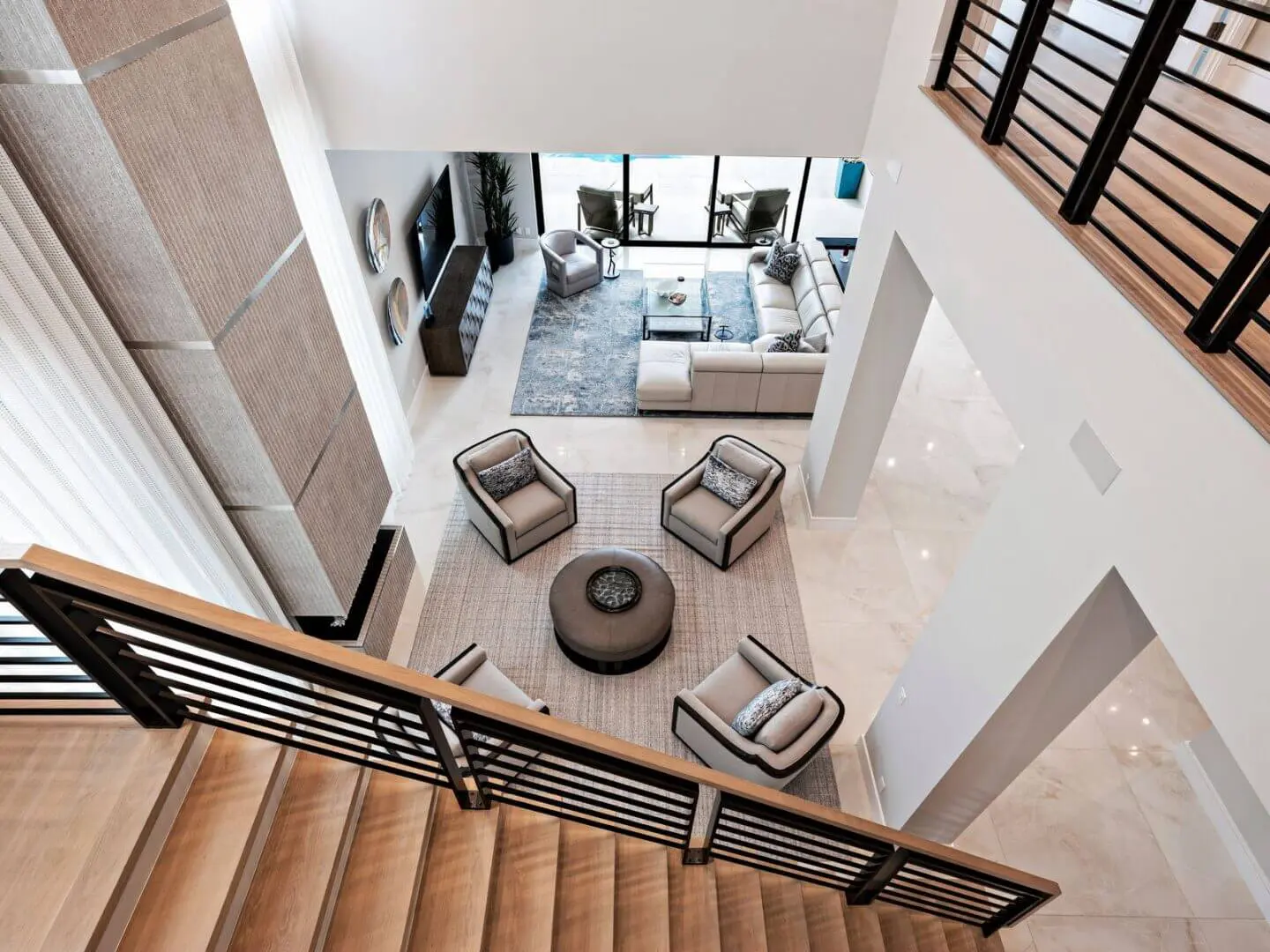 A view of the top floor from above.